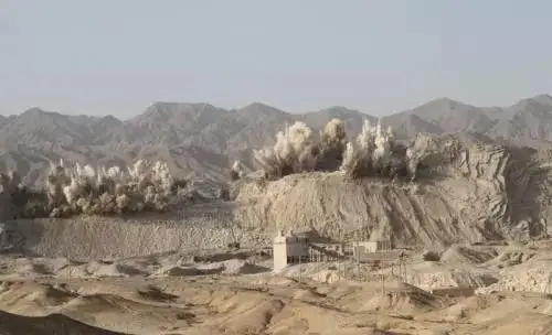 現在開采礦山都在用什么設備?