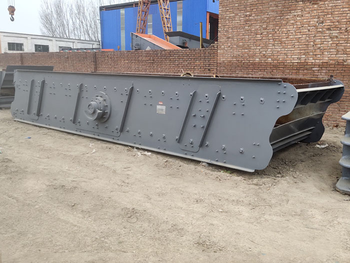 二手煤礦設備圓振動篩機器多少錢一臺？