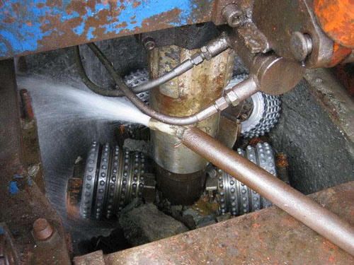 反井鉆機軸承溫度會過高的原因？