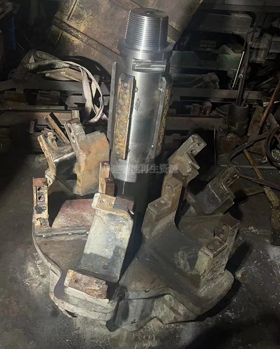 反井鉆機(jī)大鉆頭修復(fù)電話